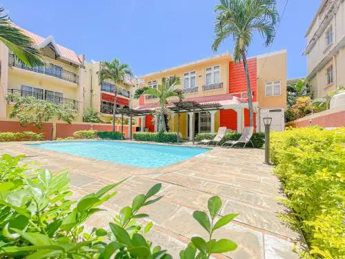 Family 3BR, walk to Beach and Pool Flic en Flac
