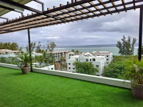 Luxury Apartment 150 m from the beach