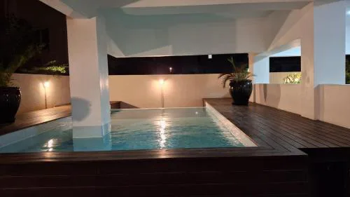 Luxury Oaks Apartment