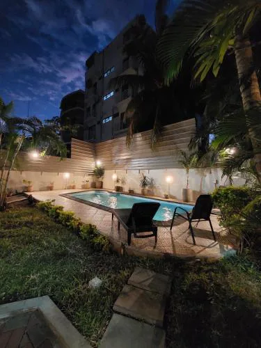Paloma Villa - Villa Moderne et Privée avec 4 chambres-à-coucher - 5 min de la Plage Flic en Flac