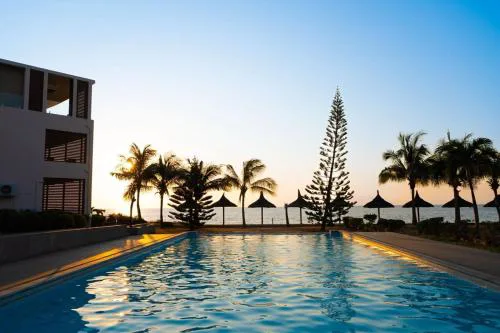 Pierre Bleu Beachfront APT with Pool