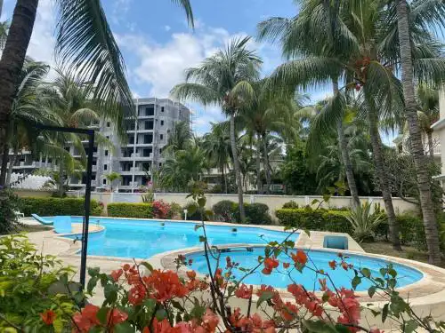 Stunning 2BR Apartment - near Flic en Flac beach!