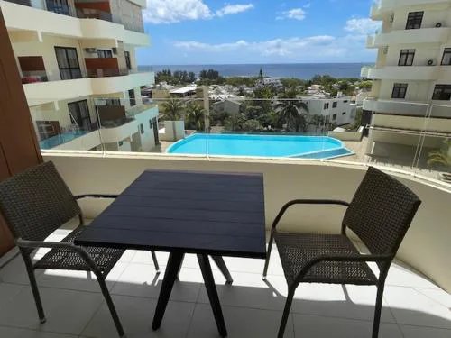 Sunset Ocean View Apartment