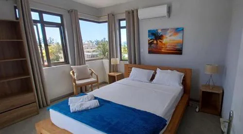 Yasmina II - Splendide Penthouse vue mer à 5 mn à pied de la plage