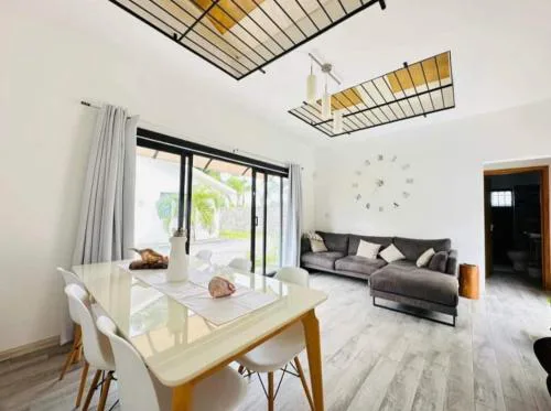 New! 3-Bedroom Private Pool Villa in Grand Baie