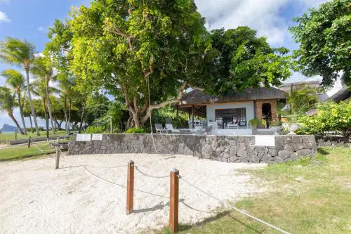 Samya, a luxurious beachfront villa