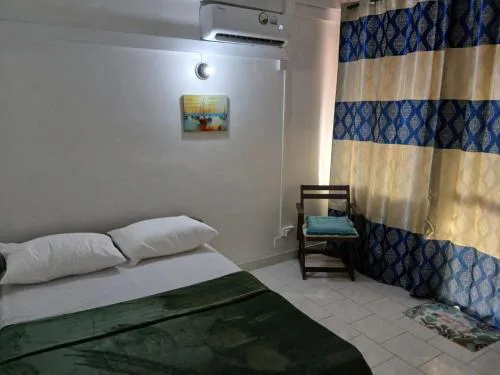 Sun Kiss Retreat