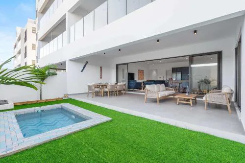 The Palm Nest - New Apartment by Sealodge Mauritius