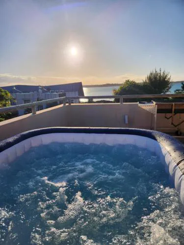 Cozy pavillon with private jacuzzi on rooftop terrace - Jolly's Rock