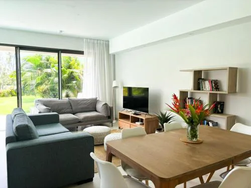 Seafront apartment