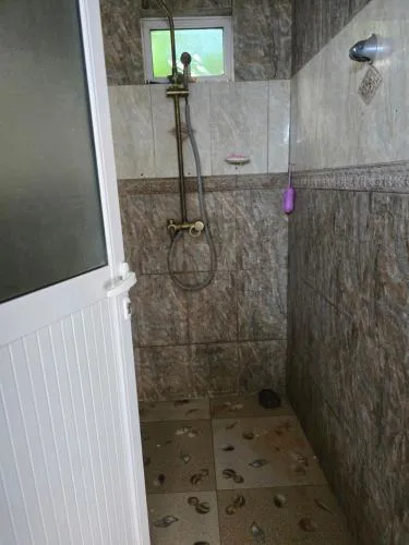 Luvish guest house