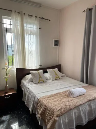 Cozy Apartment with Pool & 10 mins walk to Beach