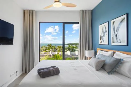 North Mauritius - Azuri Luxe Seafront Penthouse