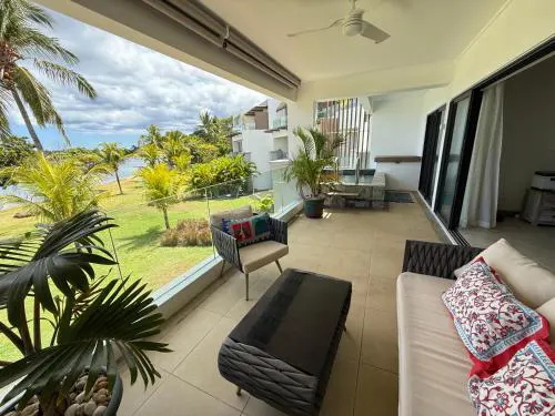 La Mivoie Beachside Living