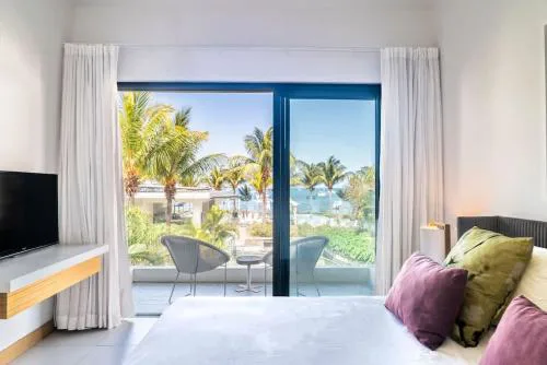 Luxury Seafront Appartment by Sealodge Mauritius