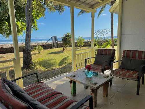 BEACHFRONT - TAMARIN BAY - Les Fleurs Du Tamarin Residences