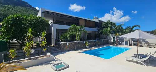 Endless Summer Apartments-Tourism Permit Certified