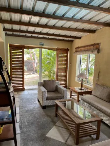 Tropical Cottage