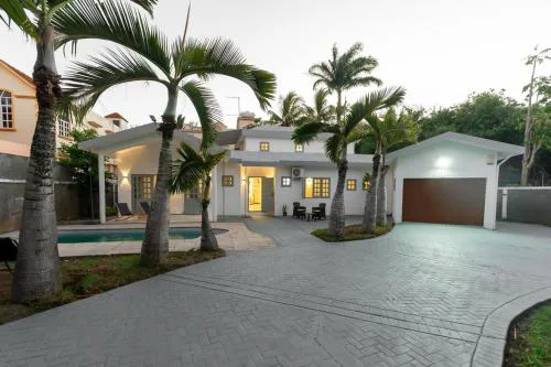Cozy Coastal Villa Troux Aux Biches