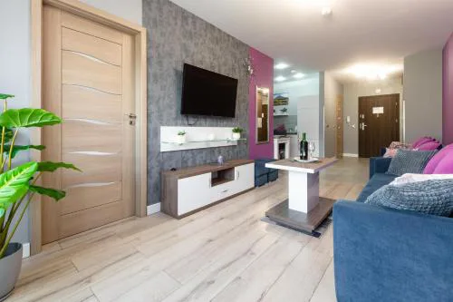 Apartament lawendowy z garażem, tarasem i widokiem na Śnieżkę Triventi