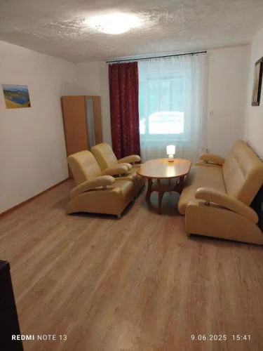 Apartament z dwiema sypialniami i aneksem kuchennym
