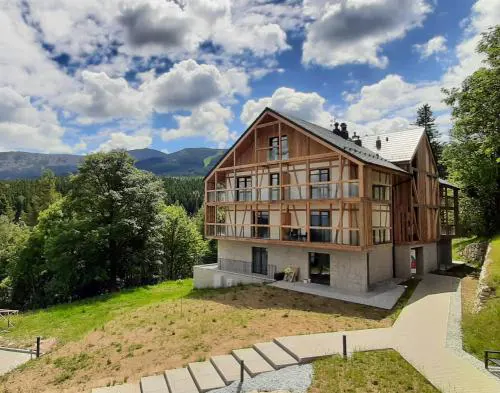 Orlik Private Apartment - z widokiem na Śnieżkę, blisko tras turystycznych i wyciągów