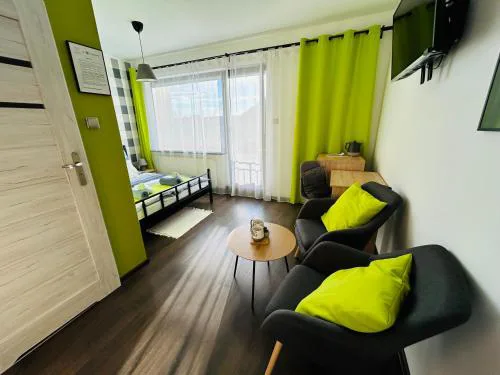 Na Turystycznej-apartamenty i pokoje w sercu uzdrowiska