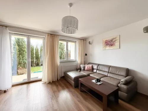 APARTAMENT POD GWIAZDAMI, z dwoma ogródkami i dwoma tarasami