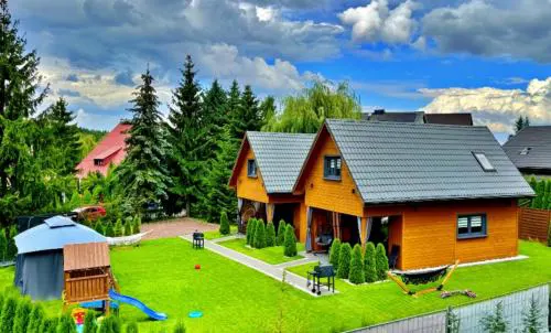 Domki Dream Home z tarasem i ogrodem, szybkim Wi-Fi 600Mb i VOD, Parking free EV