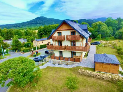 nowy Rustykalny apartament z tarasem - Willa Sowia