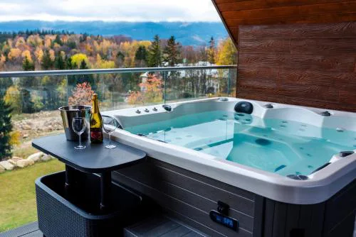 Aparts4U - Kras Resort Apartament B307 z prywatnym jacuzzi, antresolą i widokiem na góry