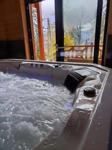 Dom drewniany z sauną i jacuzzi w Szklarskiej Porębie