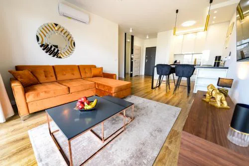 About Art Apartments