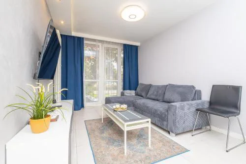 ALABAS - Stylish Central Apartment Check In 24h - Steps from Market Square & River