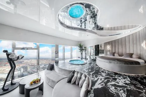 Apartamenty Sky Tower z Jakuzzi Przy Oknie by BQQK