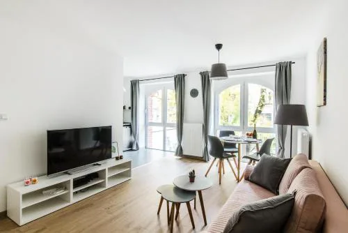 Beutiful Pearl Apartment in tenement house in Center