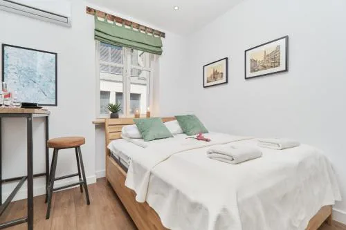 City Center Studio Wrocław by Noclegi Renters