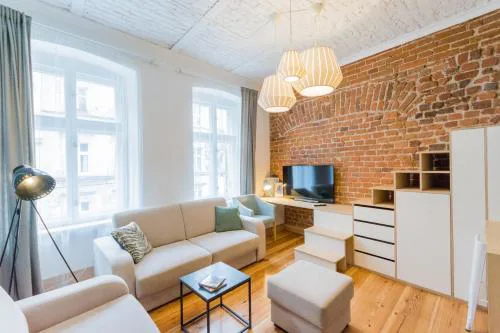 Comfort & Modern Studio by Market Square with AC AS Home S5
