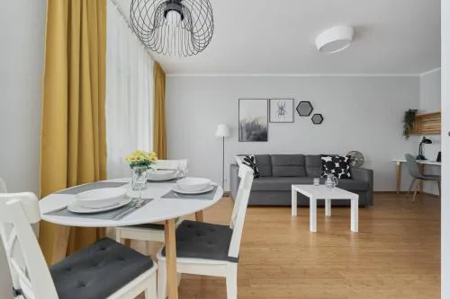 Convenient Apartment Mosiężna 7 by Noclegi Renters