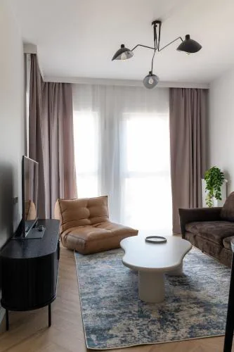 Cozy 2-Room Apartment, Near Market Square, Balcony