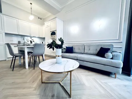 HO!HOUSE Bulwar Staromiejski