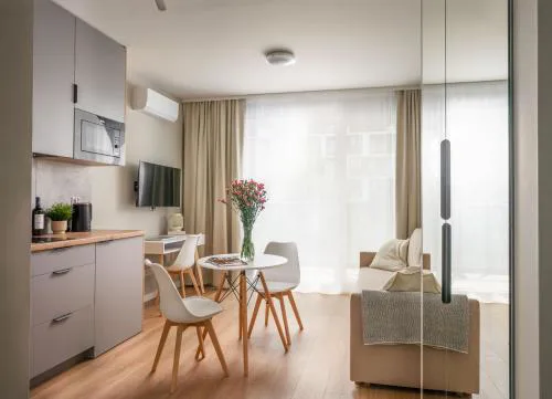 Legnicka Residence Studio Apartments with AC - ProperUNIT