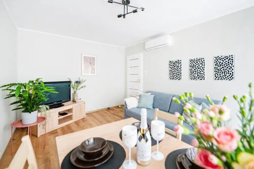 NiceOne Apartment Number 3 - W samym Centrum!