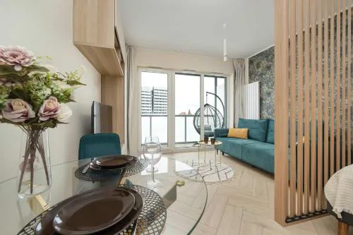 Old Town River Suite with Balcony & Parking Wrocław by Noclegi Renters