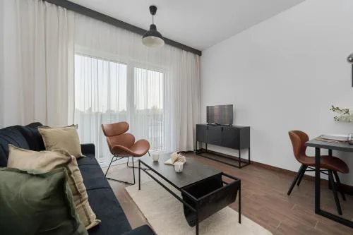 Rent like home - Spacious Studio with Balcony Słonimskiego 2