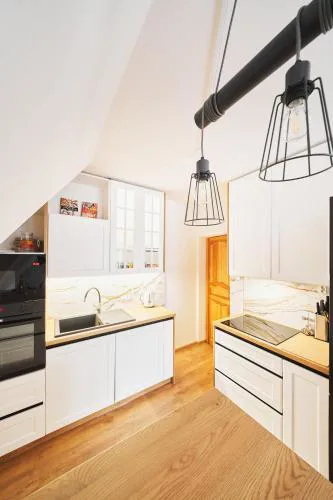 Gut Apartment - 2 sypialnie, duża kuchnia, kino domowe NETFLIX & HBO, kryty parking, szybkie WIFI, 5km od Zakopane