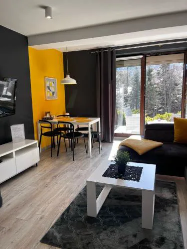 Apartament Żółty