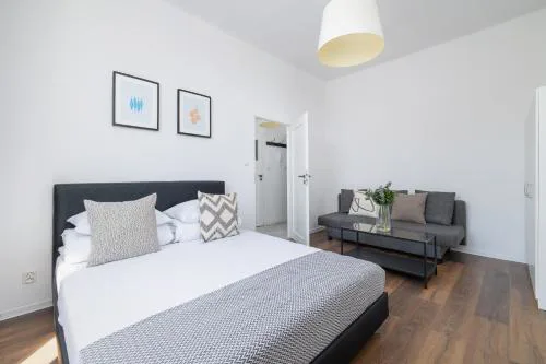 2-Bedroom Apartment - Długa 65