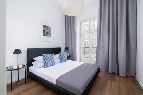 2-Bedroom Apartment With Balcony - Długa 65 street