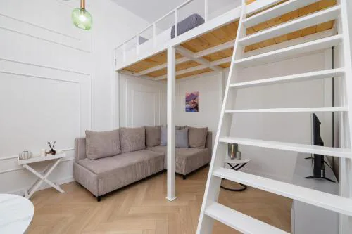 Apartment with balcony - Berka Joselewicza 5